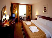 Hotel Room Standard